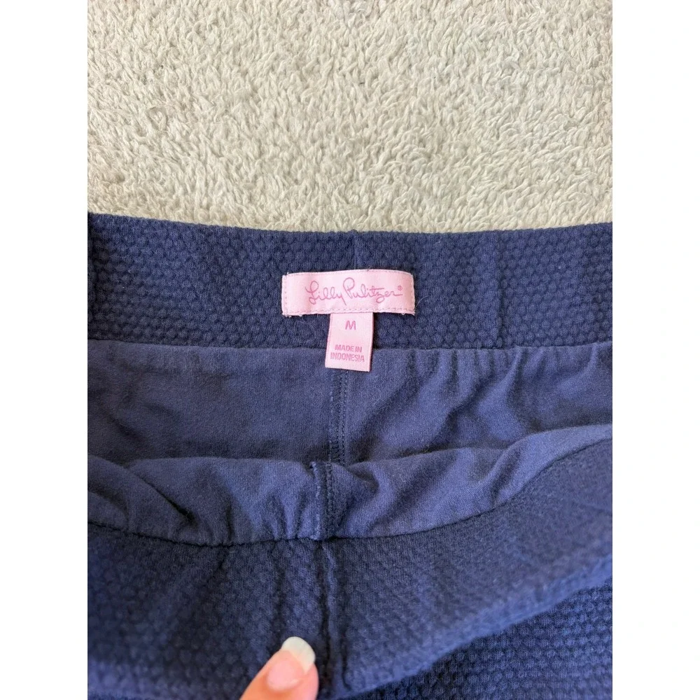 Lilly Pulitzer Madison Navy Textured Knit Skort Medium Gold Button Mini Pull On